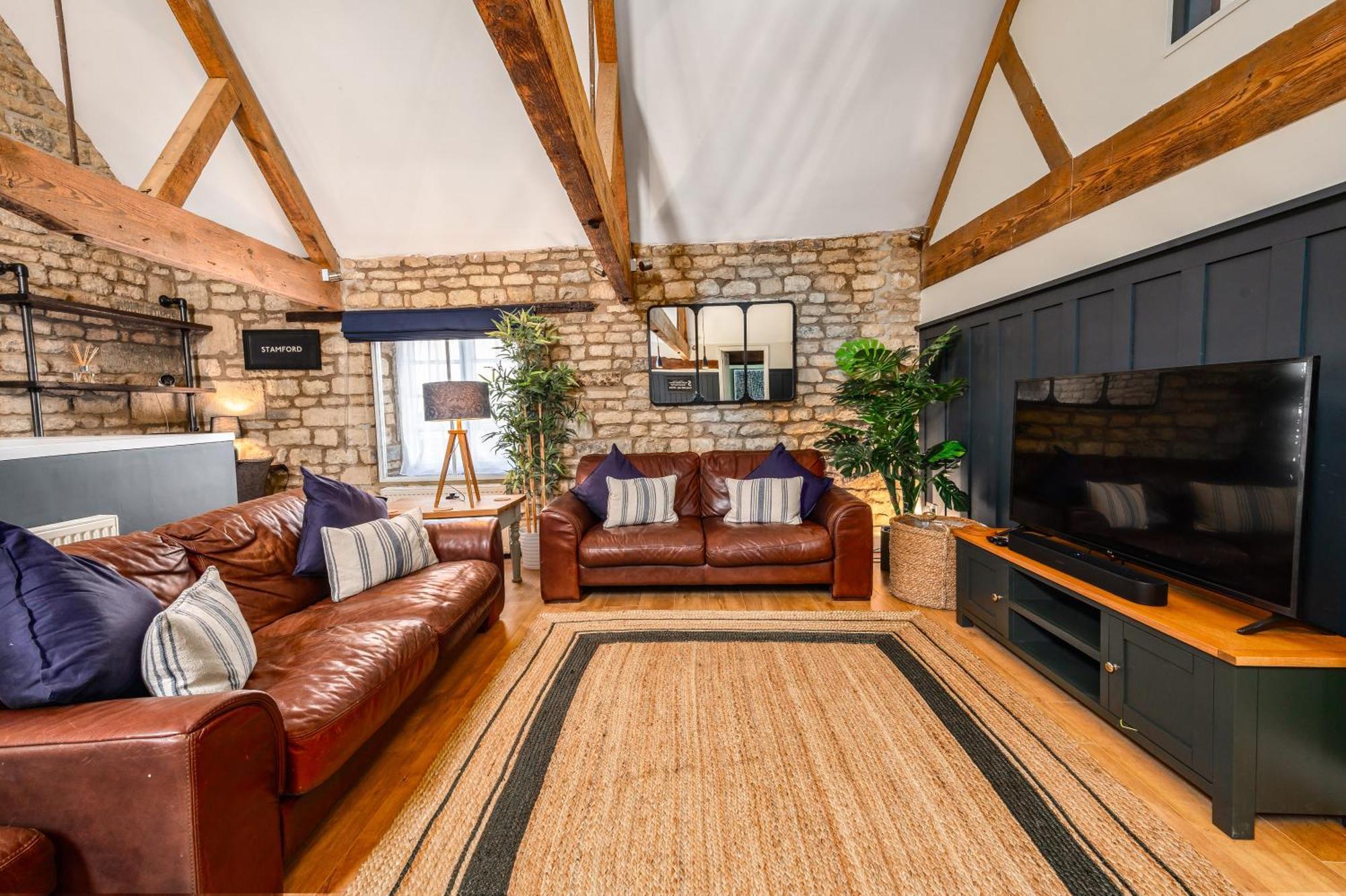 Luxury Town Centre Loft Apartment In Converted Granary Stamford Exterior foto